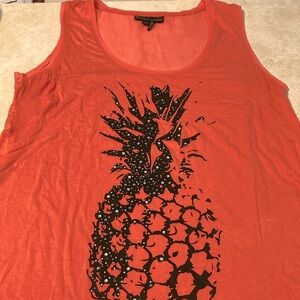 Size S coral tank top with pineapple